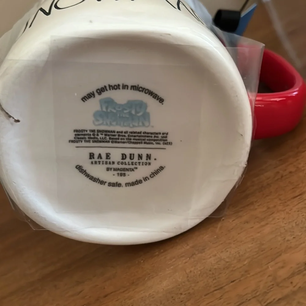 Rae DunnFrosty the snowman mug